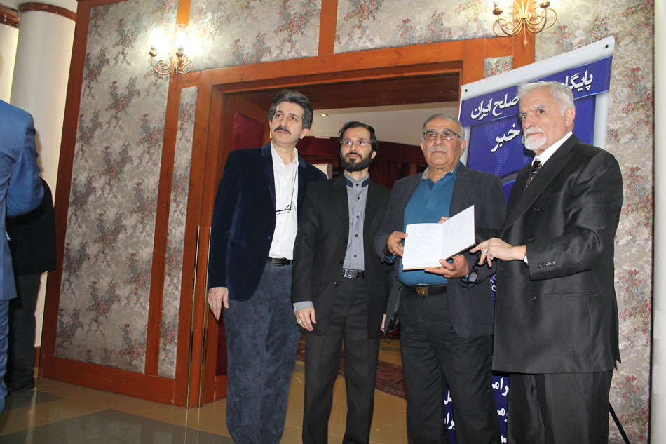 مهندس سید مهدی حسینی و حسن روشن کاپیتان سابق تیم ملی فوتبال