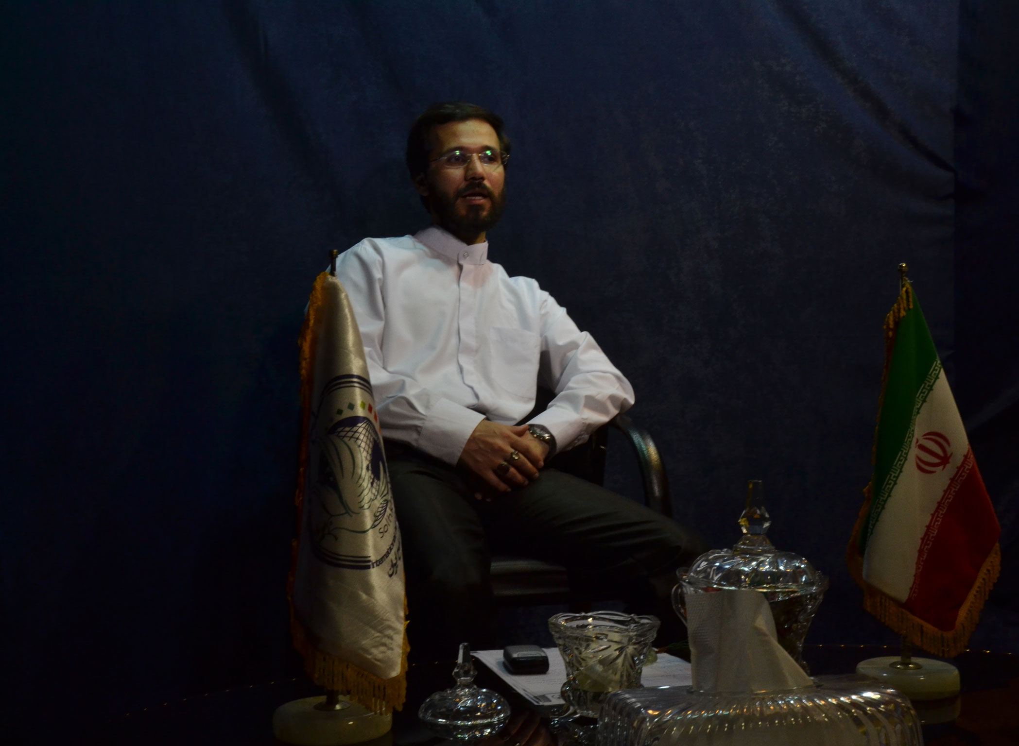 گفتگو خبرگزاری بین المللی صلح با مهندس حسینی