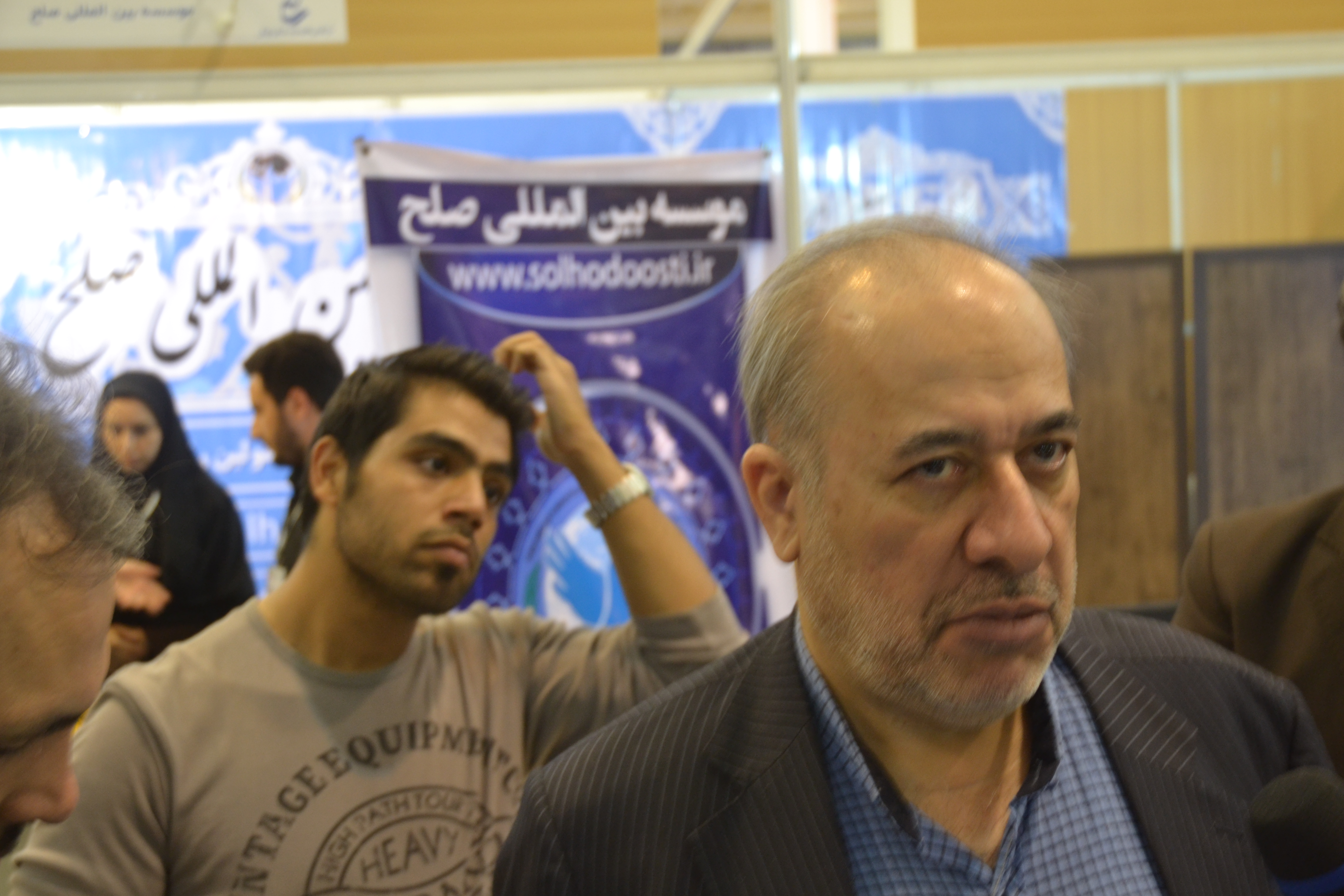 دکتر صلاحی ریاست سازمان فرهنگی هنری مهمان صلح شد